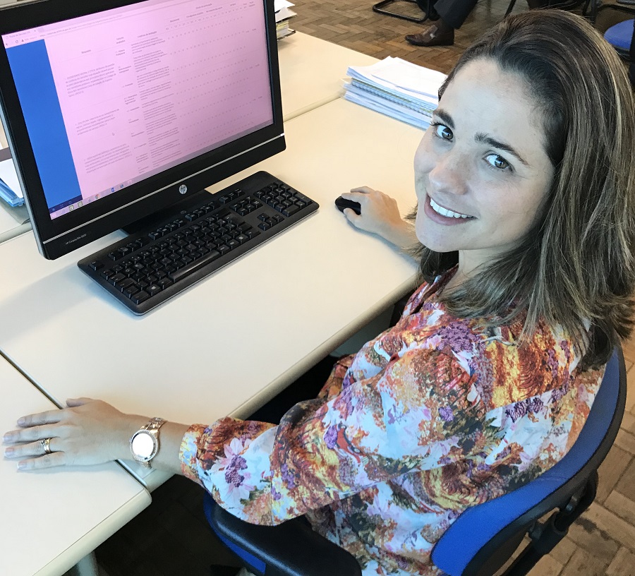 Fernanda_gerente projeto